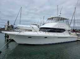 Mustang 43 Flybridge Cruiser (2007)