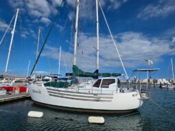 Cape Vickers Keeler 34 (1994)