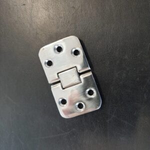 Caribbean Locker and Bait Well Wobble Hinge